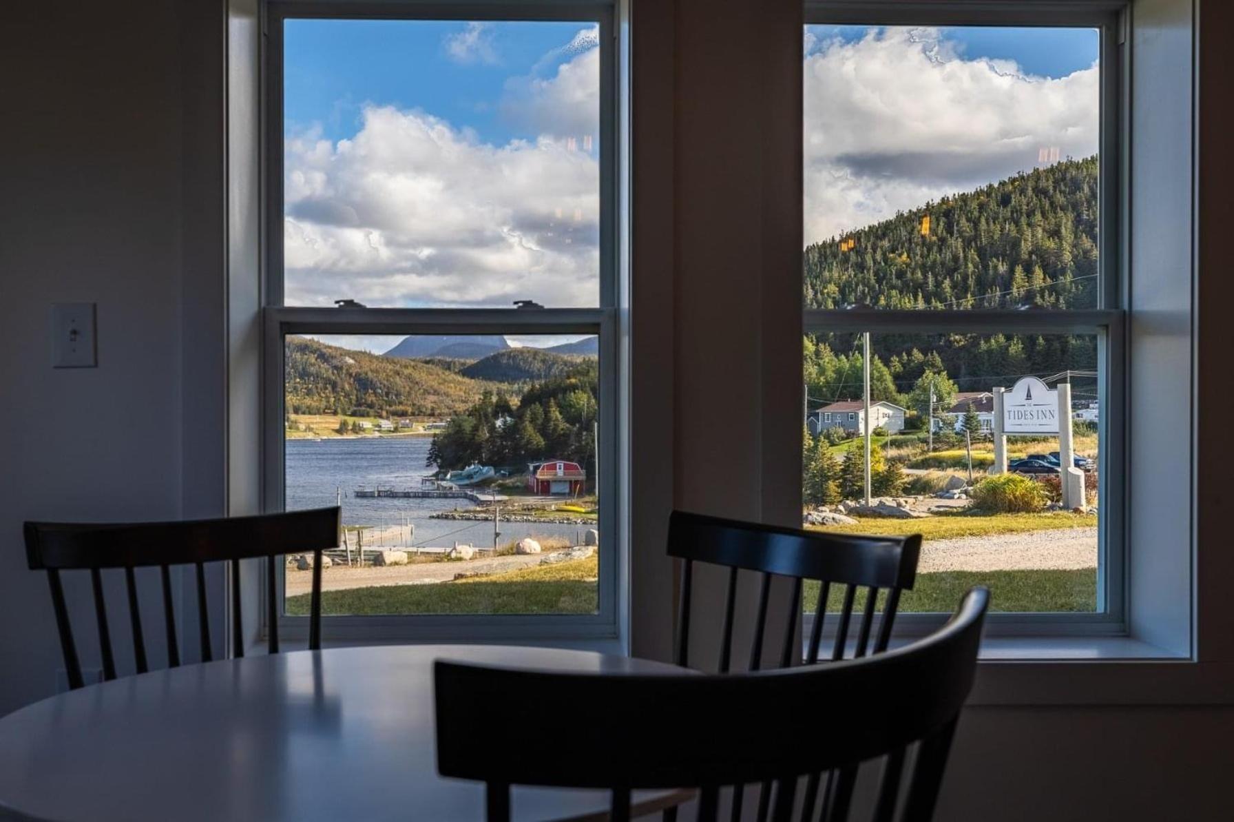 The Tides Inn Norris Point Eksteriør bilde
